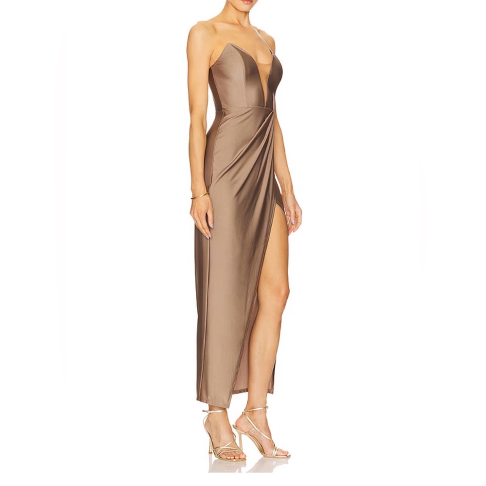Gorgeous Elegant Brown Evening Gown